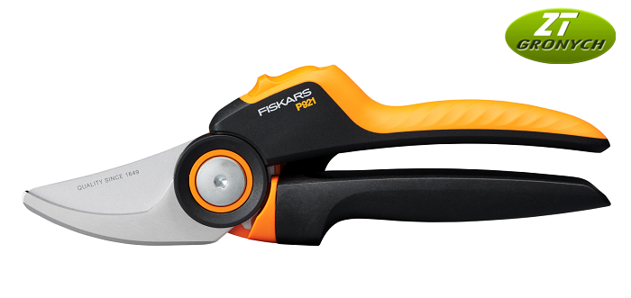 Fiskars 1057173 PowerGear™ X P921 - zahradní převodové nůžky