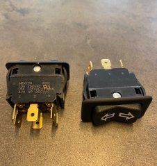 Ovladač vysypávání koše Ovladač vysypávání koše