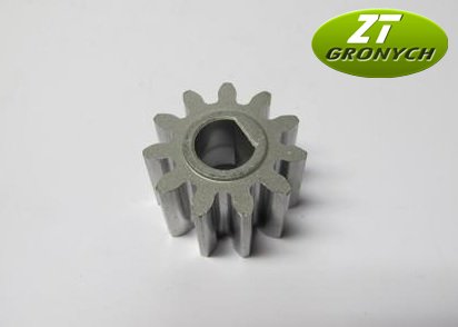 Pastorek HQ, Partner, McC