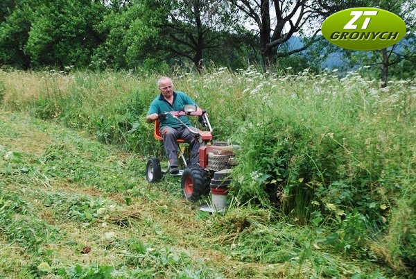 DAKR RZS 121 - dvoububnová sekačka pro pohonné jednotky FD-5