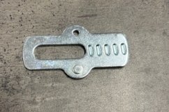 Plech nápínání lišty