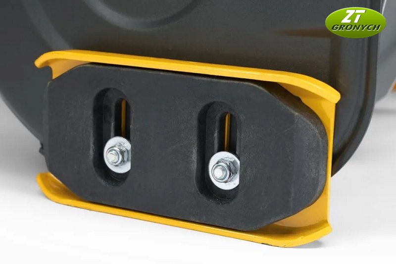 Stiga ST 5266 P -  dvoustupňová sněhová fréza s elektrickým startérem  - lyžiny