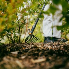 Fiskars 1080676 OneClick - Ocelové hrábě 10 hrotů