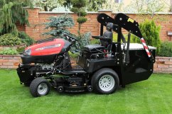 Wisconsin W3674 BULLDOG - zahradní traktor