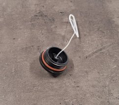 Benzinová zátka MS 3510, 4010, 4510 