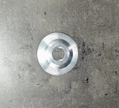 Vnitřní příruba pokosové pily