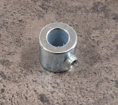 Pouzdro vodícího talířku radlice Vares + šroub Pouzdro vodícího talířku radlice Vares + šroub
