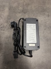 Nabíječka LiFePo 60V, PB -Selvo 31000, 41000 Nabíječka LiFePo 60V, PB -Selvo 31000, 41000